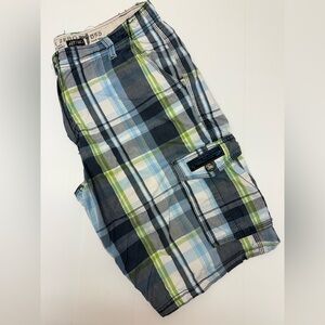 P222- Point Zero Men's Cargo Shorts in Blue and Green Plaid